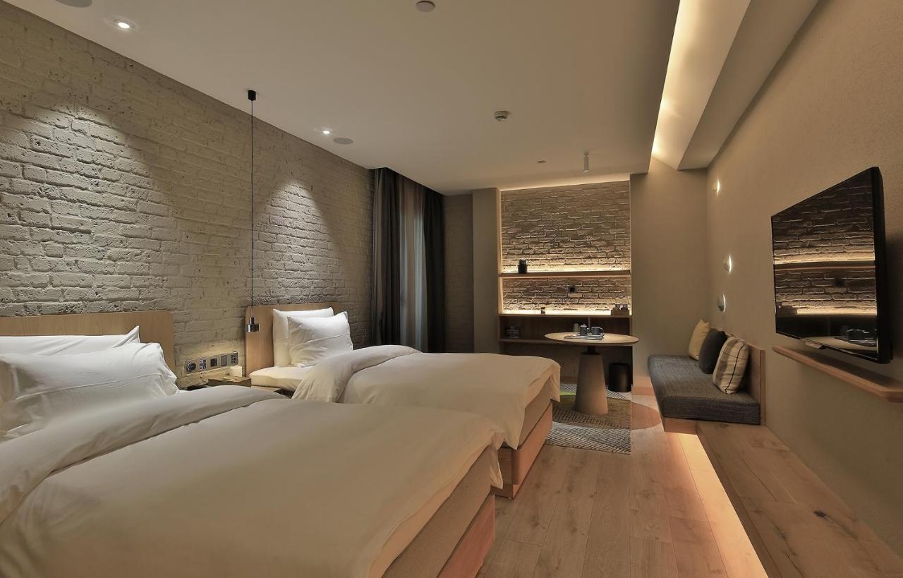 Ebo Hotel Hangzhou Wulin - 5 Mins Drive To The West Lake Dış mekan fotoğraf
