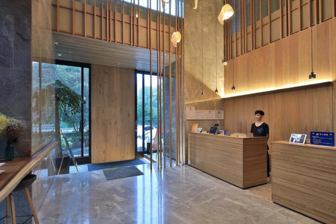 Ebo Hotel Hangzhou Wulin - 5 Mins Drive To The West Lake Dış mekan fotoğraf